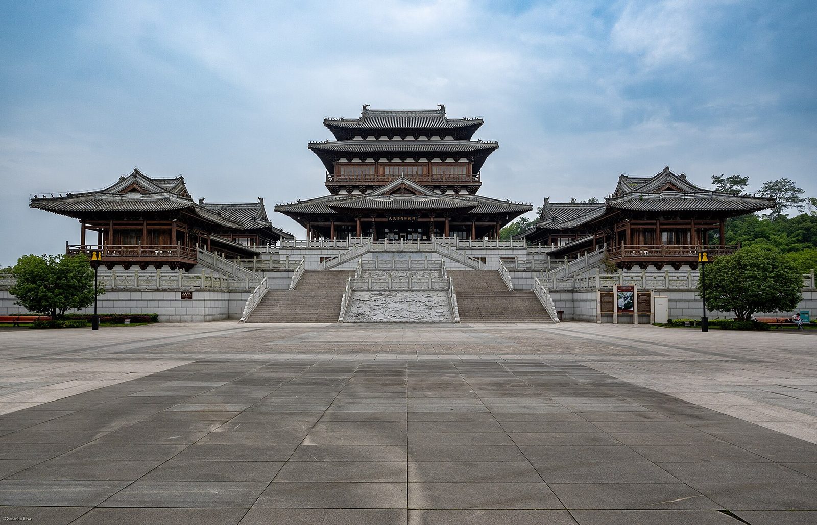 Chongqing Hongya Cave & Wulong 6D5N — Day 2 — Ciqikou ancient town · Liziba monorail through building · Yangtze River cableway · Jiefangbei