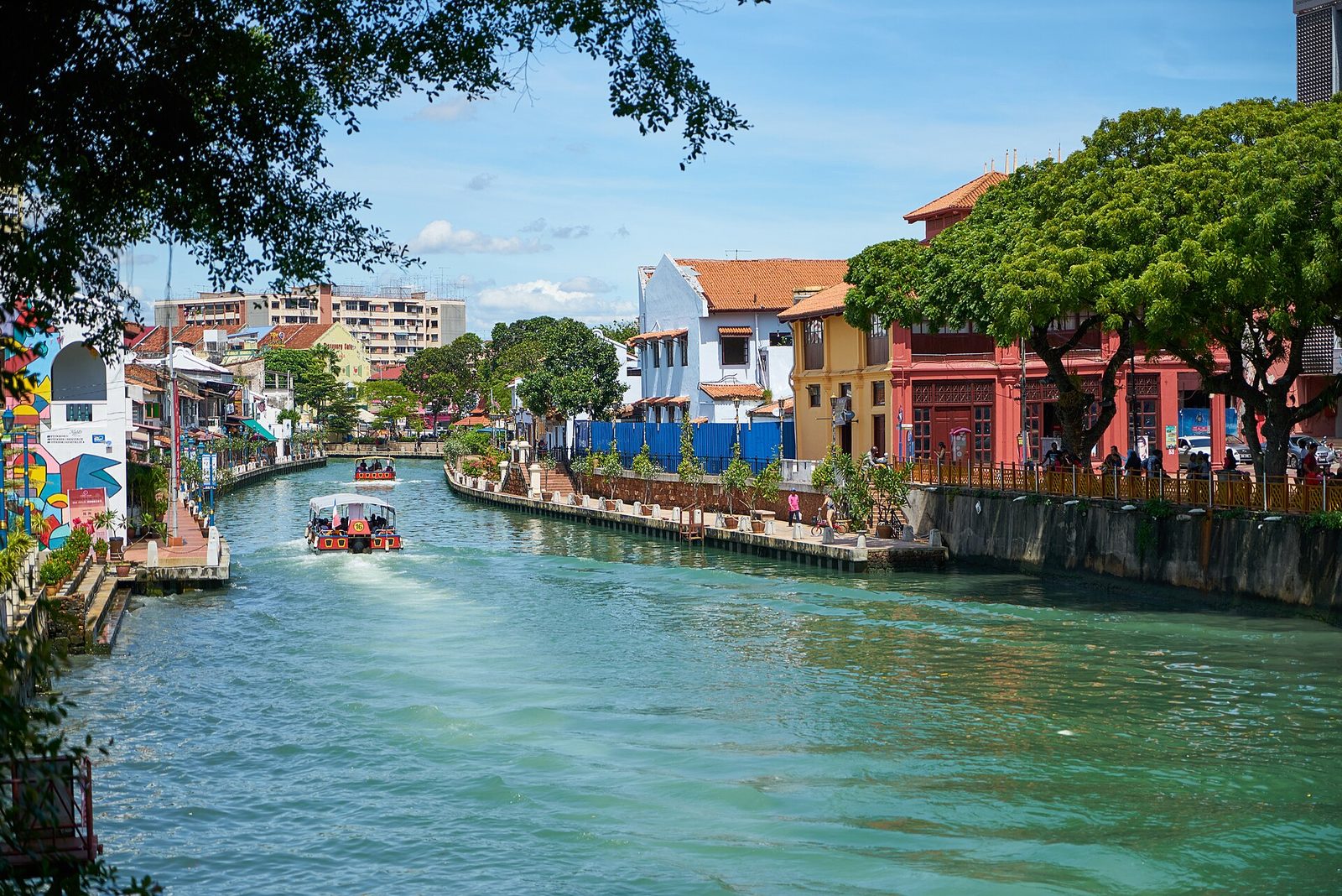 Johor Bahru · Malacca · Desaru 6D5N Free & Easy — Day 3 — Free day: Johor Premium Outlets or Puteri Harbour attractions