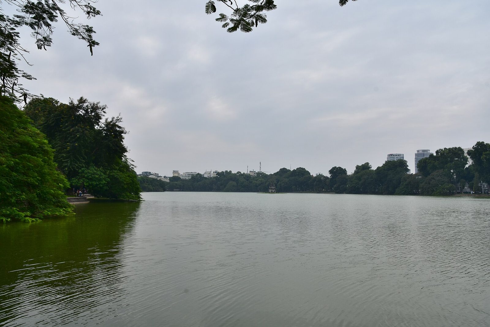Hanoi & Ha Long Bay Escorted 6D5N — Day 3 — Ninh Binh day trip: Trang An sampan boat, Mua Cave viewpoint, Bai Dinh Pagoda (B/L/D)